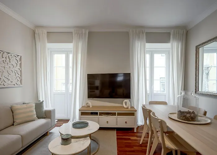 Bairro Alto Elegant By Homing *