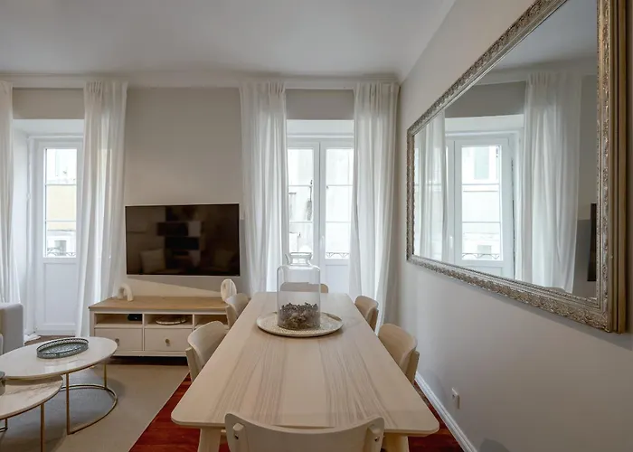 Bairro Alto Elegant By Homing شقة